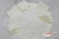 Príprava receptu Krehké sušienky s kondenzovaným mliekom, krok 1