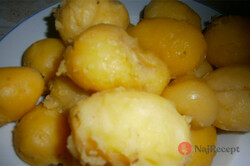 Príprava receptu Jahodové zemiakové knedle, krok 2
