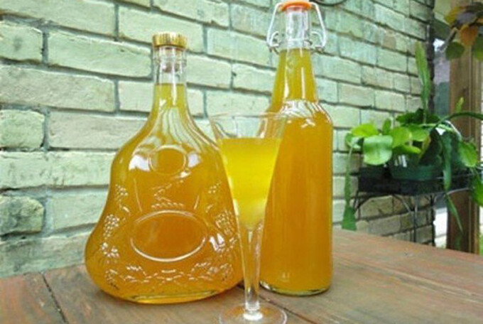 Recept Domáci marhuľový likér
