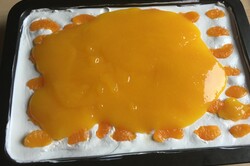 Príprava receptu Pravý smotanový zákusok s kúskami mandarínok a mandarínkovým želé, krok 9