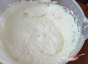 Recept Famózny tvarohový krém so salkom hotový za 5 minút, ktorým naplníte akékoľvek dezerty