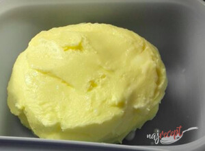 Recept Domáce maslo zo 40% smotany na šľahanie