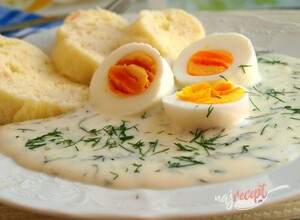 Recept Kôprovka s vajcami a kysnutou knedľou