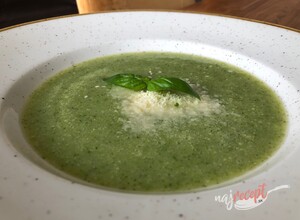 Recept Brokolicová polievka aj pre gurmánov