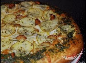 Recept Pizza s pečeným cesnakom