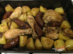Recept Španielské kura so zemiakmi a chorizo