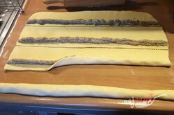Príprava receptu Lekvárové valčeky z kyslej smotany, krok 6