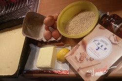 Príprava receptu Linecký orechový koláčik sa žĺtkovou polevou, krok 5