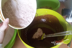 Príprava receptu Čokoládová bábovka s vlašskými orechmi - fotopostup, krok 8