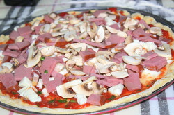 Príprava receptu Chrumkavá pizza z ovsených vločiek bez droždia, krok 8