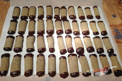 Príprava receptu Orieškové tyčinky máčané v čokoláde, krok 6