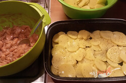 Príprava receptu Pečené kuracie prsia so zemiakmi v jednom pekáči, krok 5