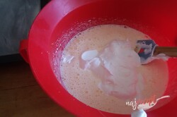 Príprava receptu Dvojfarebná šľahačková bábovka na plechu, krok 5