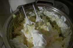 Príprava receptu Krehké mini veterníky plnené vanilkovým krémom, krok 2