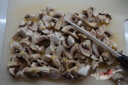 Príprava receptu Zemiakové bochníky plnené hubami, krok 4