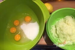 Príprava receptu Cuketový koláč s makom a citrónovou polevou, krok 2