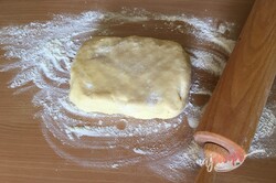 Príprava receptu Jednoduchý tvarohovo čučoriedkový koláč s posýpkou, krok 4