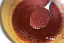 Príprava receptu Cesnakovo paradajková zmes za studena, ktorú netreba ani zavárať a nepokazí sa., krok 5