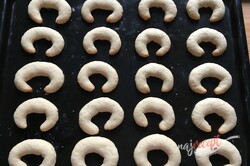 Príprava receptu Kokosové vanilkové rožky. Sú také fantastické a ľahké, že ich budete pripravovať aj v lete., krok 7