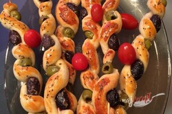 Recept Olivové špirálky z cesnakového cesta