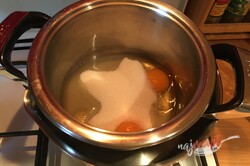 Príprava receptu Univerzálny fantastický krém, šľahaný vo vodnom kúpeli, krok 1
