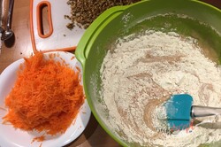Príprava receptu Mrkvový koláč ZAJÍČEK, krok 4