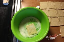 Príprava receptu Krehučké koláčiky z tvarohu na celý týždeň. Iba 3 suroviny a sladká pochúťka je na svete., krok 5