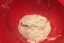 Príprava receptu Extra jemný hrnčekový chlieb aj pre začiatočníkov, ktorý stačí len zamiešať vareškou., krok 4