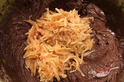 Príprava receptu Jablková torta na spôsob luxusnej Sacher torty, krok 4