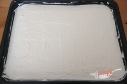 Príprava receptu Osviežujúci zmrzlinový koláč SNEHULIENKA bez pečenia, krok 2