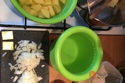 Príprava receptu Brokolicová polievka - krémová a hustá, krok 2