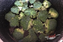 Príprava receptu Letná brokolicová polievka, krok 2