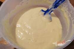 Príprava receptu Jablkový víchor - jemný a chutný koláč z hrnčeka, krok 3