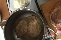 Príprava receptu Fantastické bravčové rezne na horčici za 30 minút na stole, krok 4