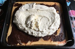 Príprava receptu Hrnčeková tvarohová torta na plechu, krok 14