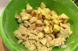 Príprava receptu Fantastické jablkové buchtičky, ktoré zmiznú z taniera za jednu minútu., krok 5