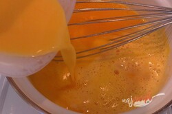 Príprava receptu Tvarohový koláč s pomarančovou želatínou, krok 16