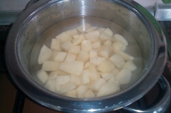 Príprava receptu Rybie filé so zemiakovou kašou, krok 4