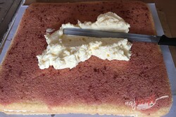 Fotorecept na dokonalé medovo punčové rezy s vanilkovým krémom, krok 9