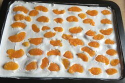 Príprava receptu Pravý smotanový zákusok s kúskami mandarínok a mandarínkovým želé, krok 7