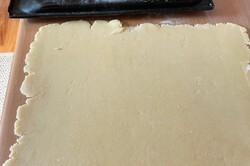 Príprava receptu Krehký jablkový krémeš s vanilkovým krémom, krok 4