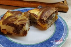 Recept Strakatý tvarohový koláč s broskyňami