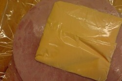 Príprava receptu Kuracie rolky so šunkou a syrom zapečené v smotanovej omáčke, krok 1