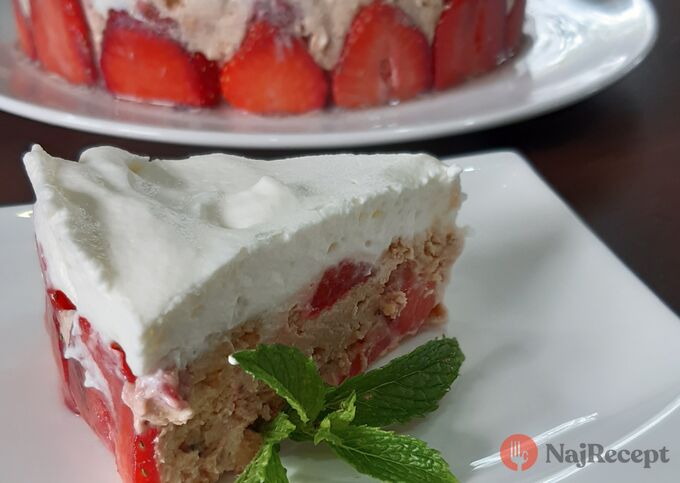 Recept Najrýchlejší nepečený koláč na svete - jahodový blesk s jogurtovým základom