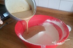 Príprava receptu Medové rezy s čokoládovou polevou, krok 2