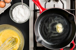 Príprava receptu Tajomstvo ako pripraviť perfektné miešané vajcia, krok 2
