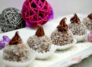 Recept Nepečené vianočné kokosové guľky s čokoládou, ktoré máte hotové za pol hodinku