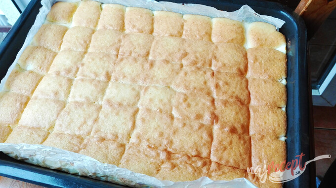 Recept Fantastický koláč s tvarohovým krémom