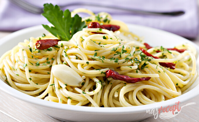 Recept Minútkové špagety aglio e olio: talianska klasika počas 20 minút