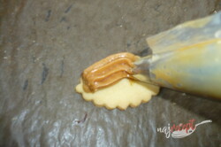 Príprava receptu Oválky s karamelovým krémom, krok 3
